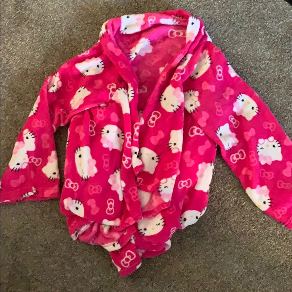 Hello kitty Snuggie